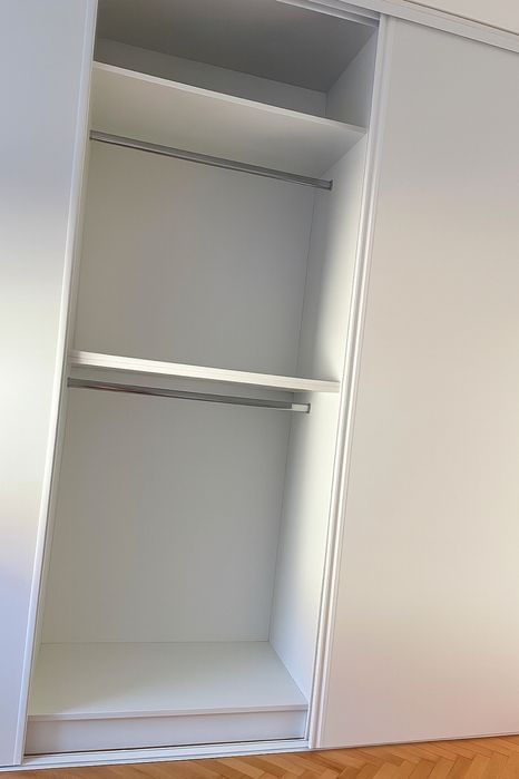 Dulap 3 usi culisante dimnesiunki 3,11m/ 2,50m / 80 cm