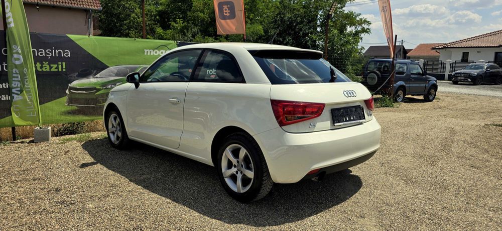 Audi A1 an 2010 motor 1200 cm3 benzina euro 5 aer conditionat