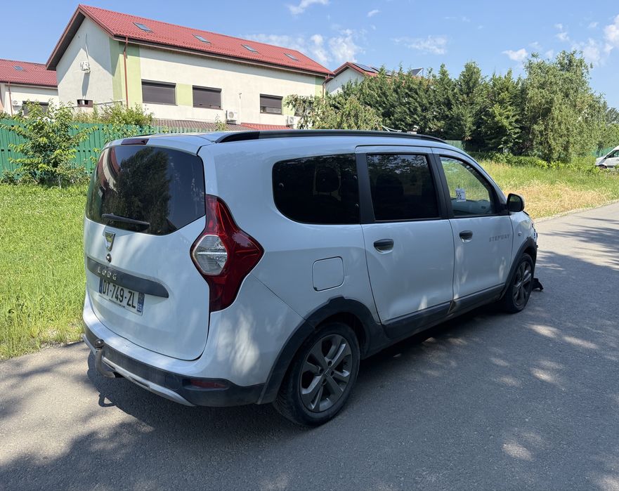 DACIA Lodgy 2015 — imagine 3