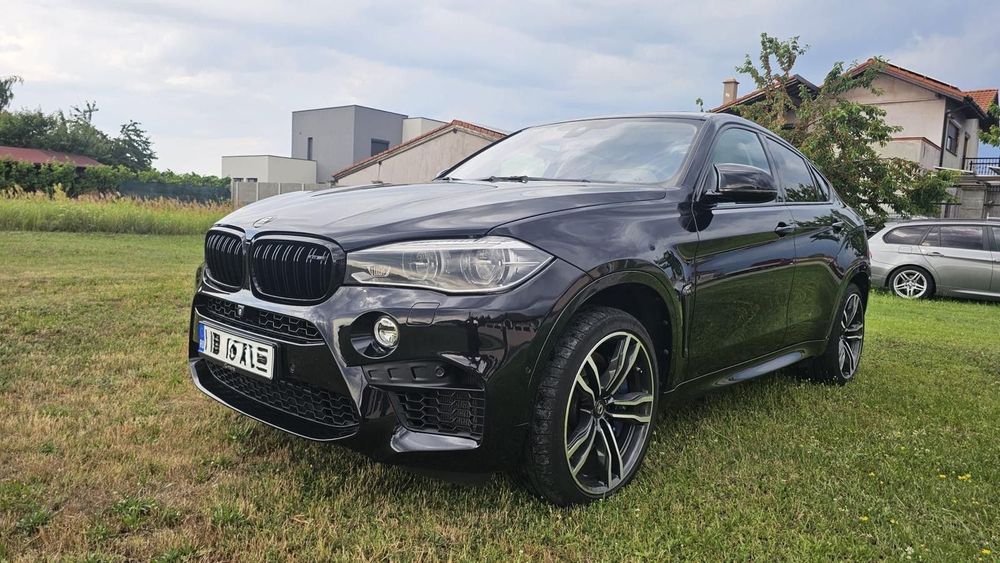 BMW X6 M Primul proprietar, achizitionata de la BMW Linz, Austria.