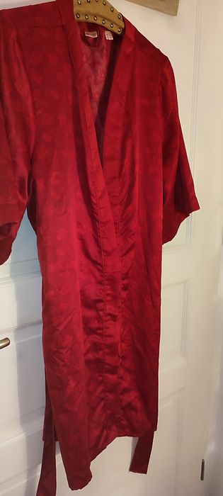 Halat de casă, atingere de mătase, roșu zmeură