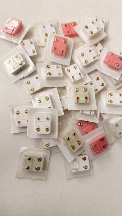 Серьги новые 34 пары , позолото