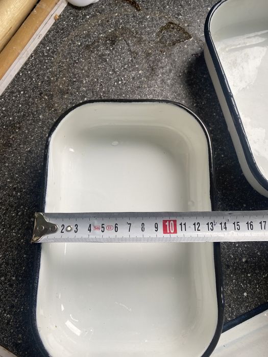 Эмалированный лоток