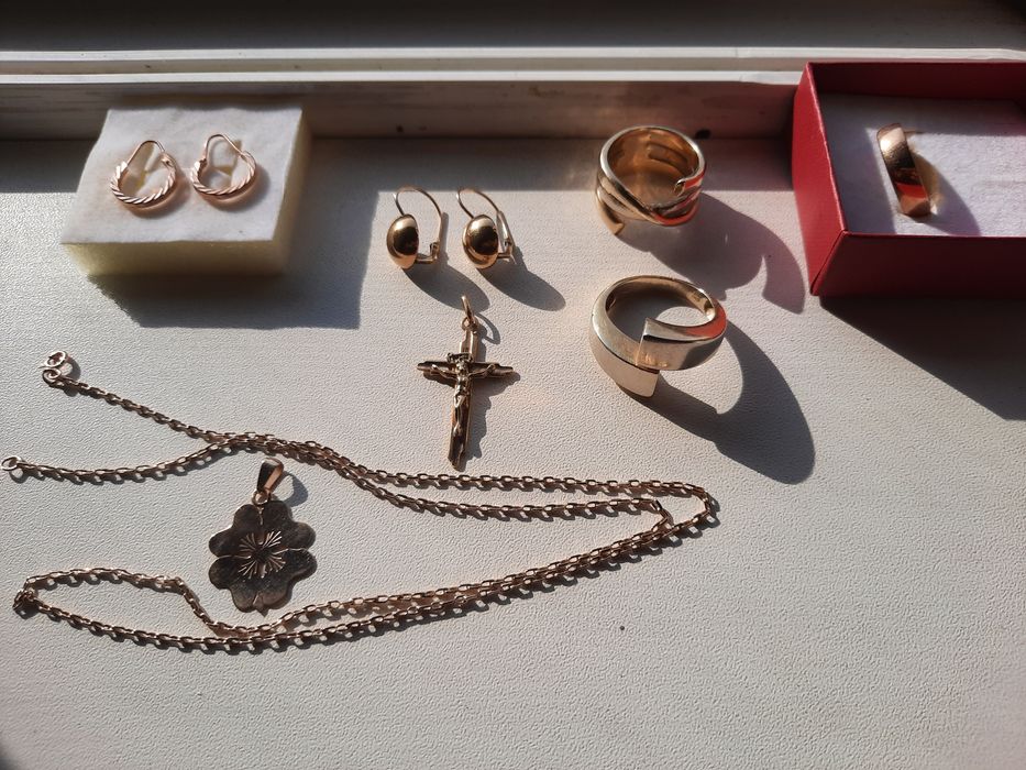 Bijuterii din aur dama