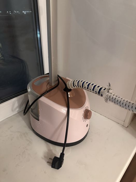 паровой   утюг.             .