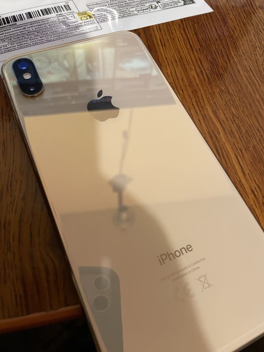 Iphone xs max  stare foarte buna 9,5/10