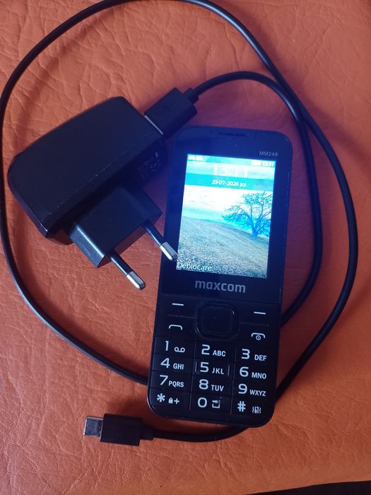 Telefon MaxCom Classic MM248, negru