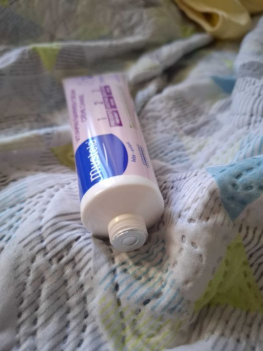 Неотварян крем Mustela 1 2 3