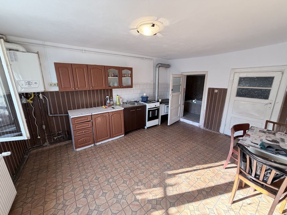 Casa individuala teren 500 mp de vanzare in Sura Mare