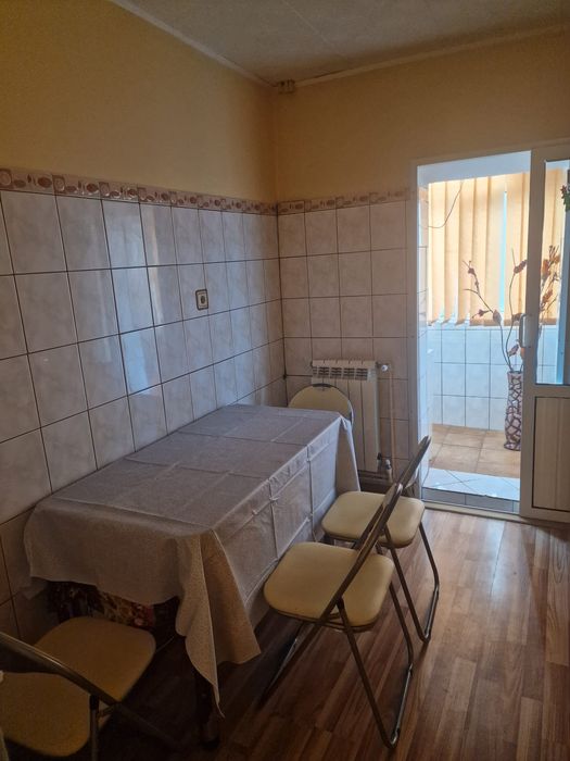 Vand apartament 2 camere