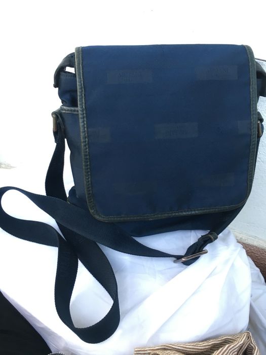 Armani Collezione, ретро мъжка  чанта презрамо