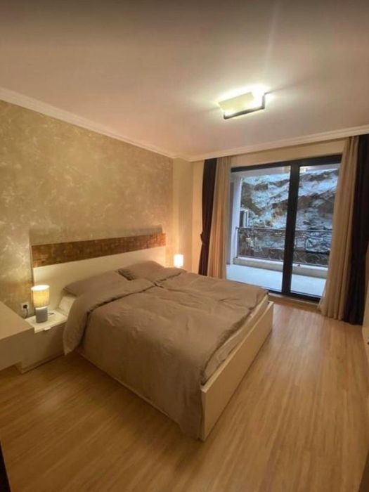 Дава се под наем Тристаен апартамент в Пловдив, Център - 100 кв.м за 969 € - Снимка #2