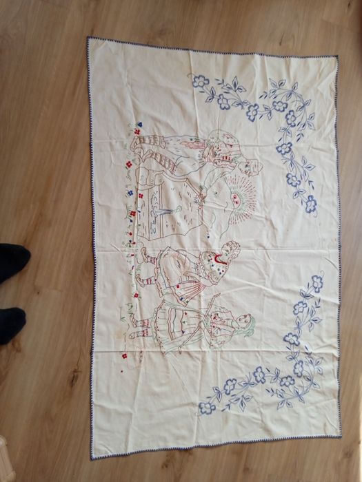 Козяци и черги и пътеки.