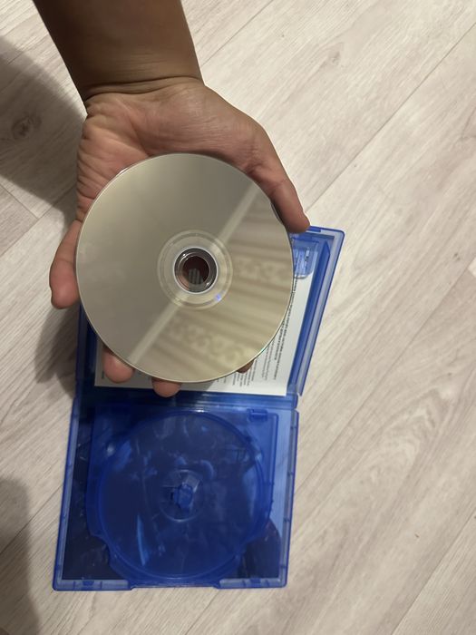 Продам ps4/пс4 Ragnarek/Рагнарек
