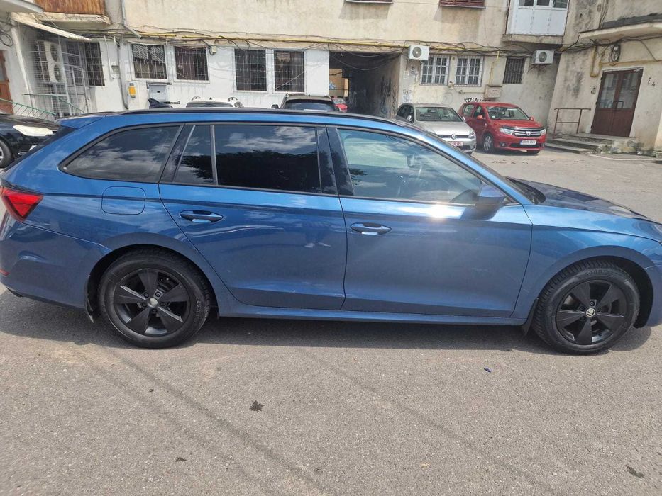 SKODA Octavia 2021 — imagine 5