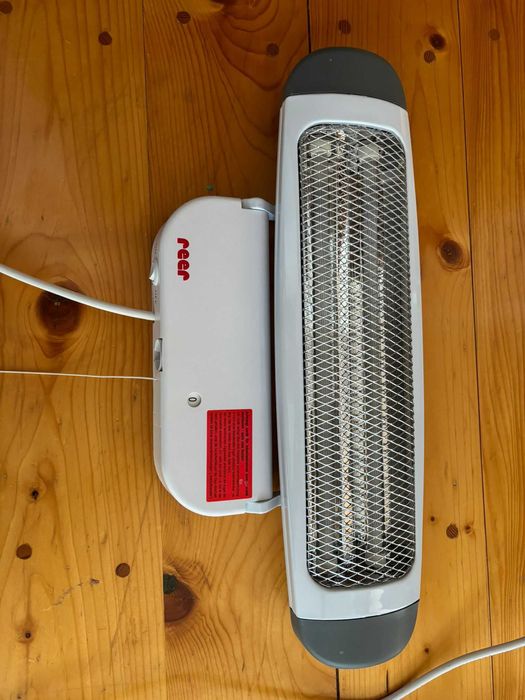 Incalzitor pentru masa de infasat bebelus Reer 400/800 W