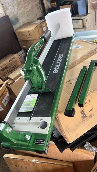 Mașină de tăiat plăci ceramice gresie faianță