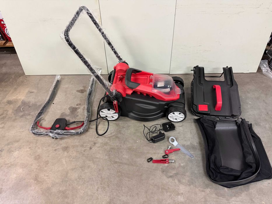 R20 Косачка Li-ion 360mm 35L 1x4Ah RDP-SLM20