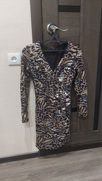 продам вечерние платья