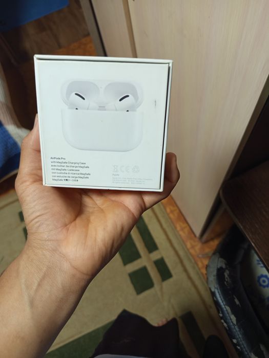 Продам AirPods Pro. Состояние отличное!