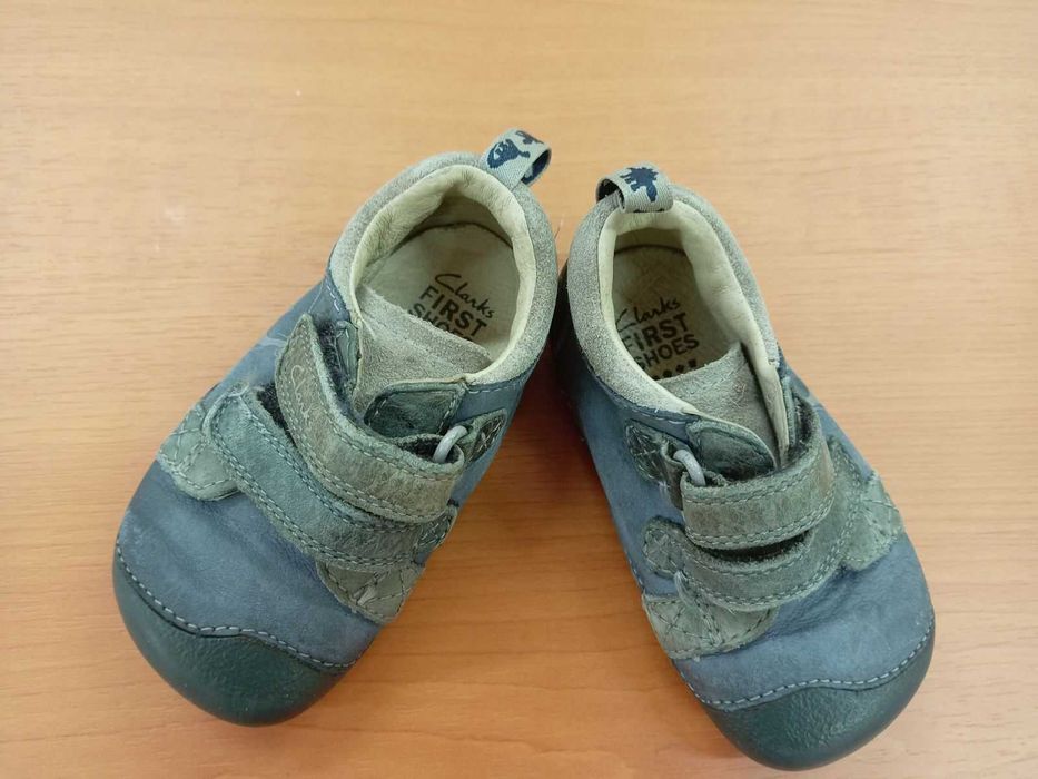 Бебешки обувки Clarcks  - First shoes - Номер 4 английски стандарт.