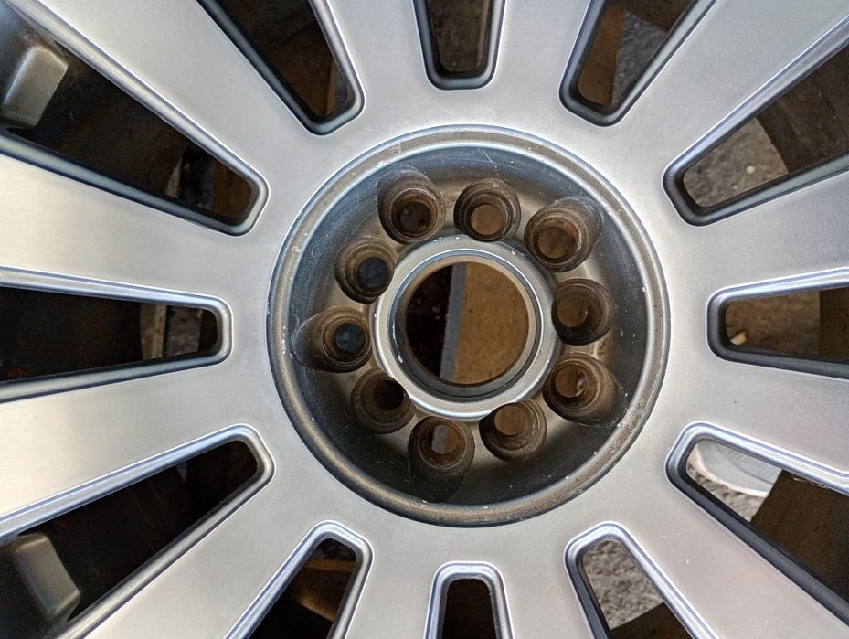 Перфектни 18-5х100+5х112 ЕТ35 8j Audi.Volksvagen
