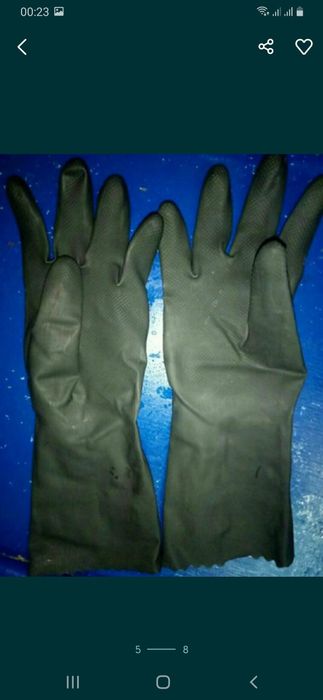 Продаю ботинки и спец.