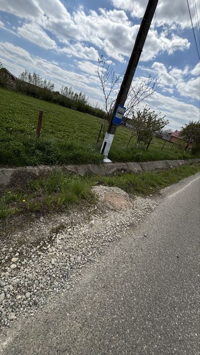 Teren intravilan ingradit si utilitat(accept si schimburi)