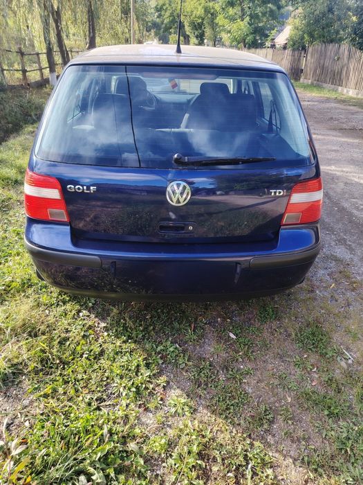 Volkswagen golf 4