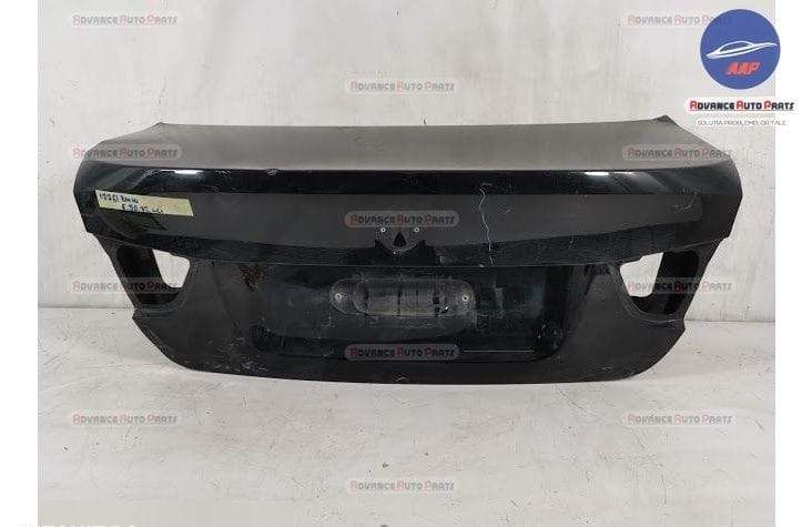 Оригинален заден капак / Original haion BMW Серия 3 E90/E91/E92/E93 [ф