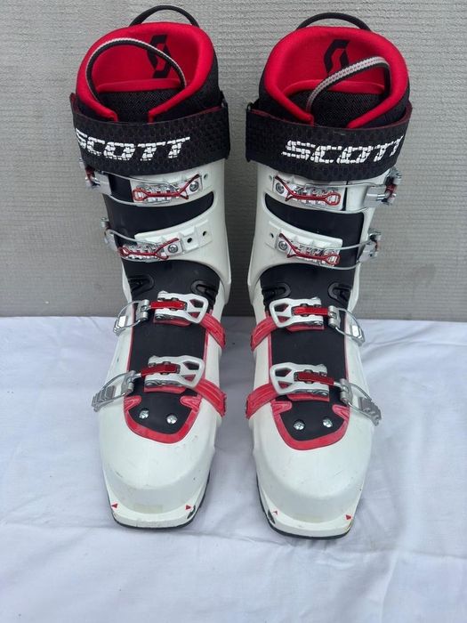 Clapari ski schi tura skimo Scott Cosmos II Carve marime EUR:45.5 Mondo:30.0 last:103.5