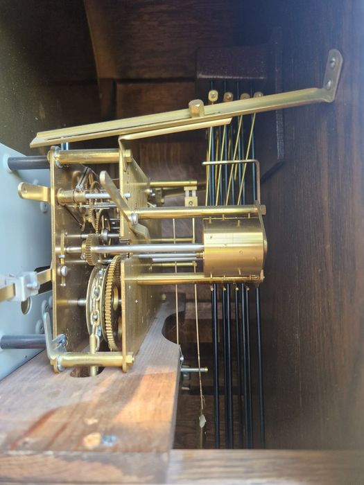 Ceas mecanic cu pendul de podea cu 3 greutati