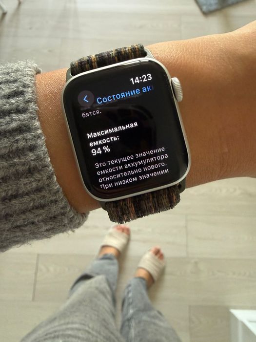 Продам apple wathch SE GEN2