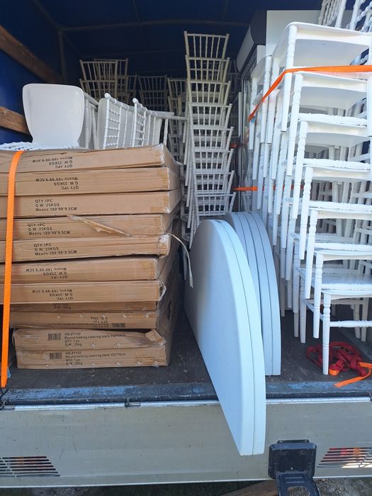 Vanzari mese și scaune pentru evenimente