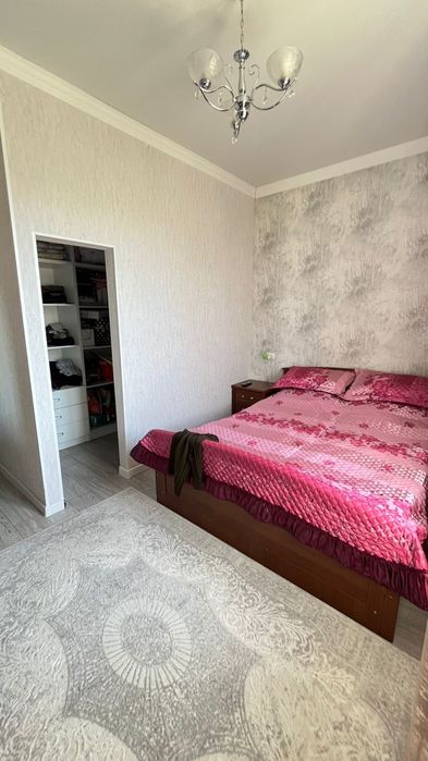 Продаю добротный дом