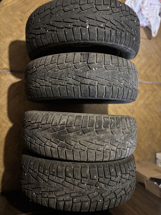 Шины зима 205,60,16 продам