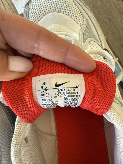 маратонки Nike унисекс