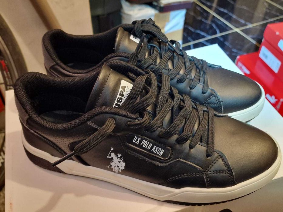 U.S. Polo Assn 40; Onitsuka Tiger (Asics) 39.5; Puma Smash v2 38.5