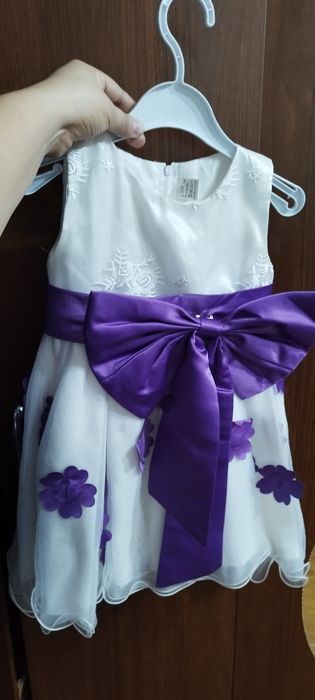 Нарядное  платье для девочек