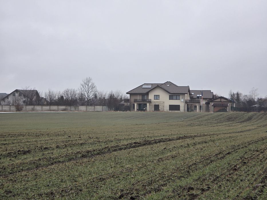 Teren cu PUZ in lucru