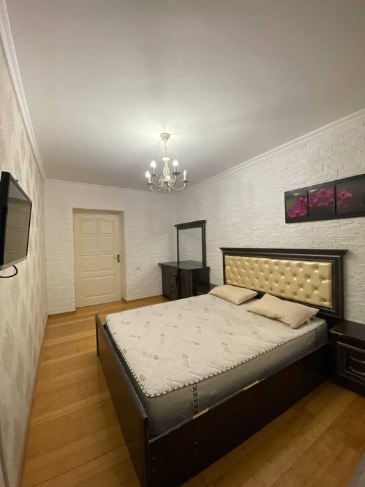 Продается квартира 2/3/4 ЦУМ  60м2