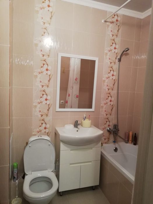 Продою 1 ком квартиру.