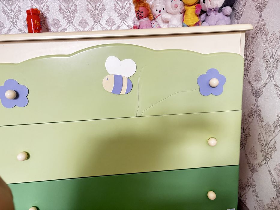 Продам комод произ Россия материал дерево