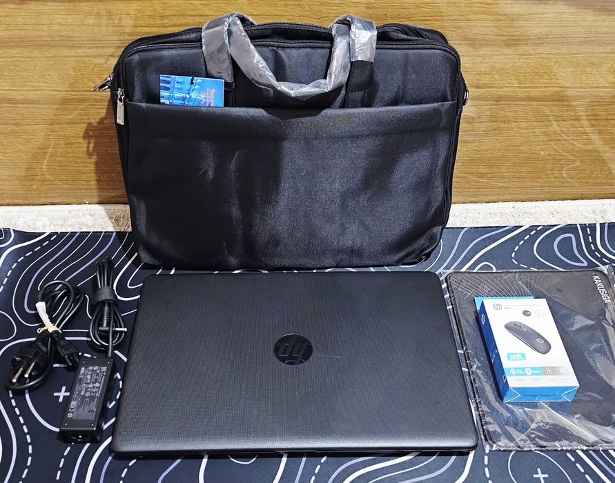 Hp Laptop 15 новом состаяний!