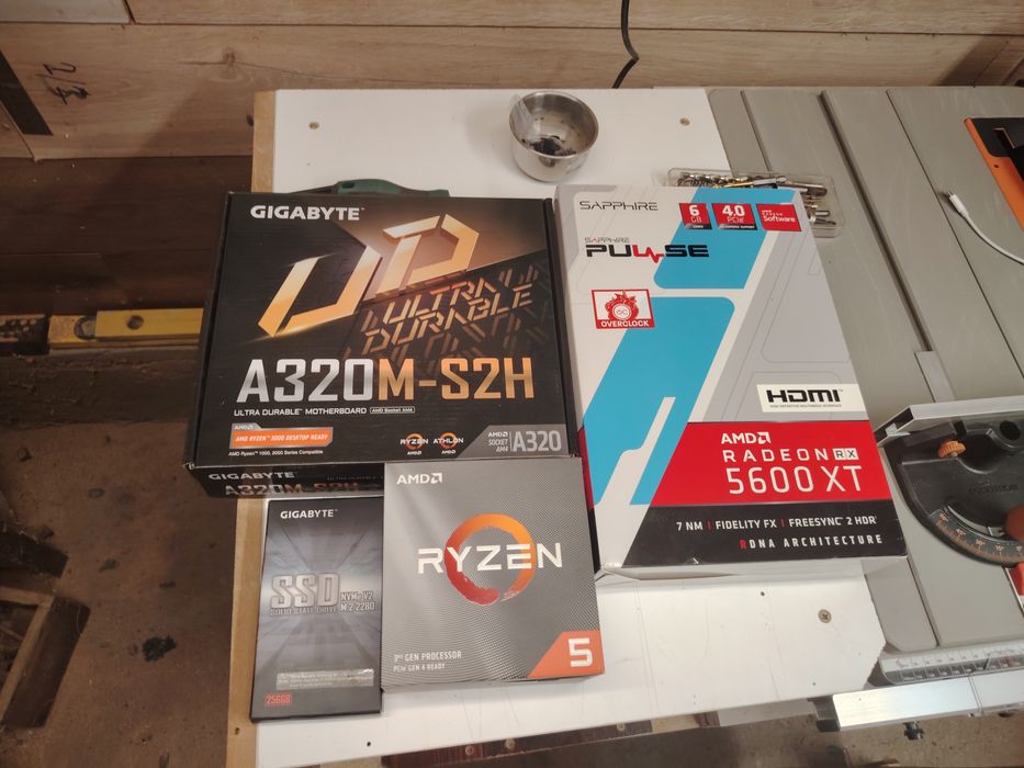 Продавам Am4 компютър