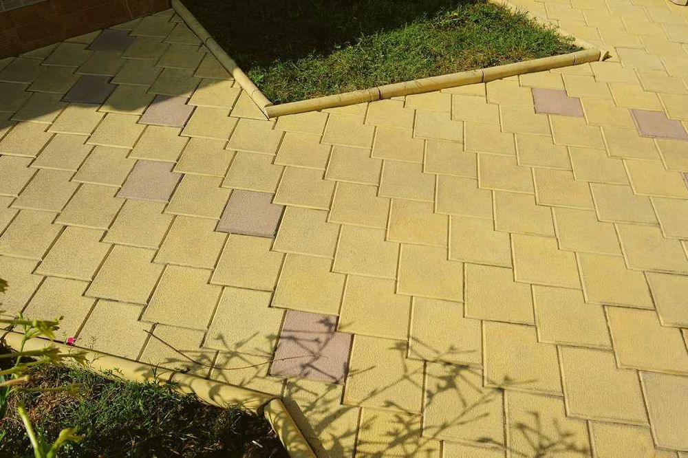 Pavele, pavaje, borduri pentru gradina. montaj si transport