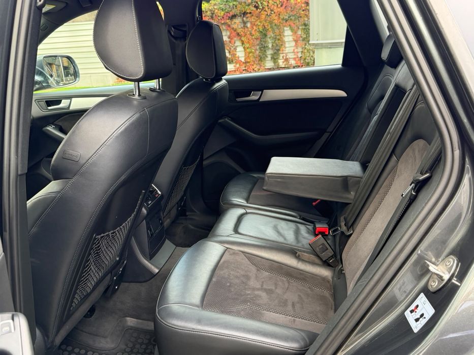 Audi Q5 S line | 2.0 TDI 177 CP | Quattro | Automată | Full LED | Distronic