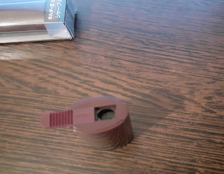 Ascutitoare Uni Mitsubishi creion mecanic 2mm leadholder