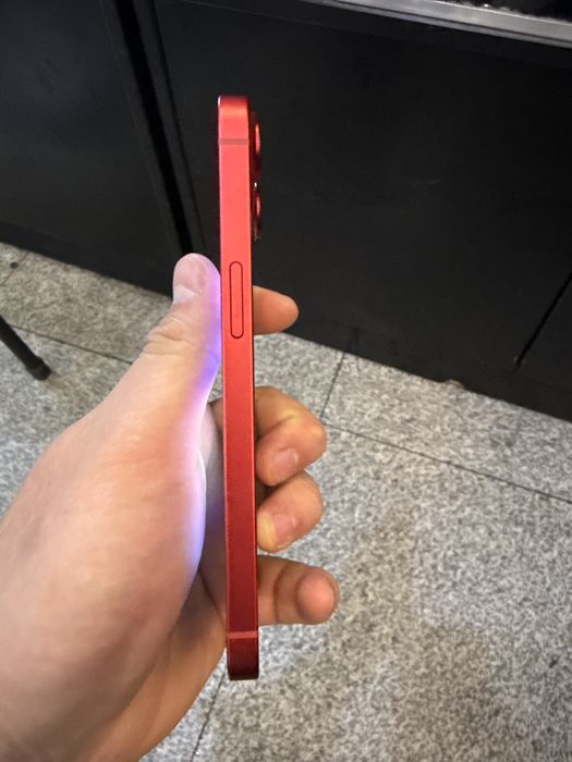 Iphone 13 корпус идеал менялся акум 100%