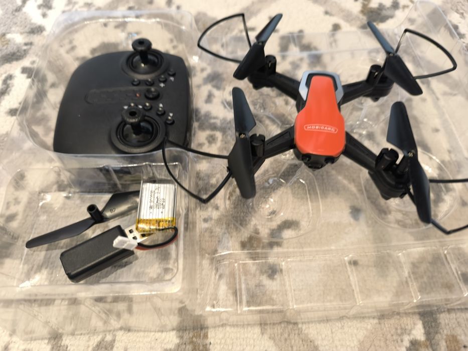 Skylight Дрон ..